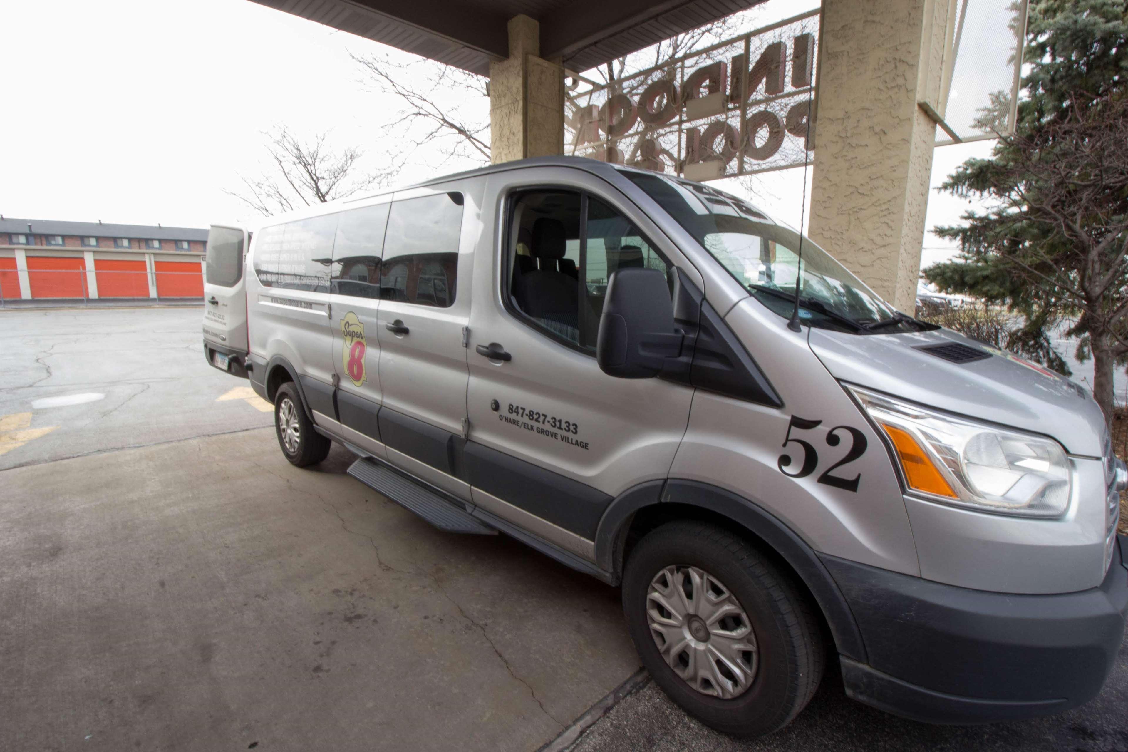 מלון אלק גרוב וילאג' Super 8 By Wyndham Chicago O'Hare Airport מראה חיצוני תמונה