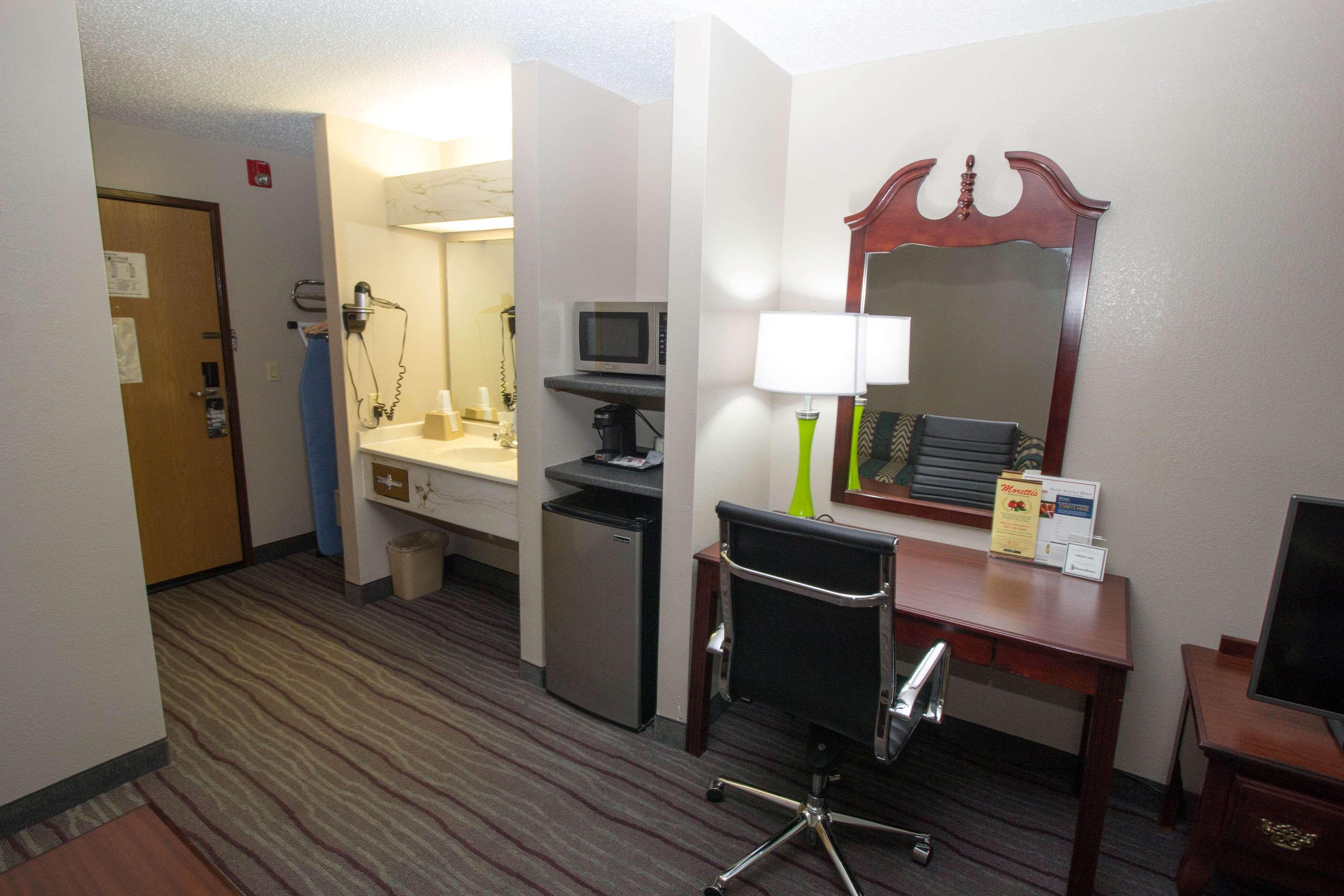 מלון אלק גרוב וילאג' Super 8 By Wyndham Chicago O'Hare Airport מראה חיצוני תמונה