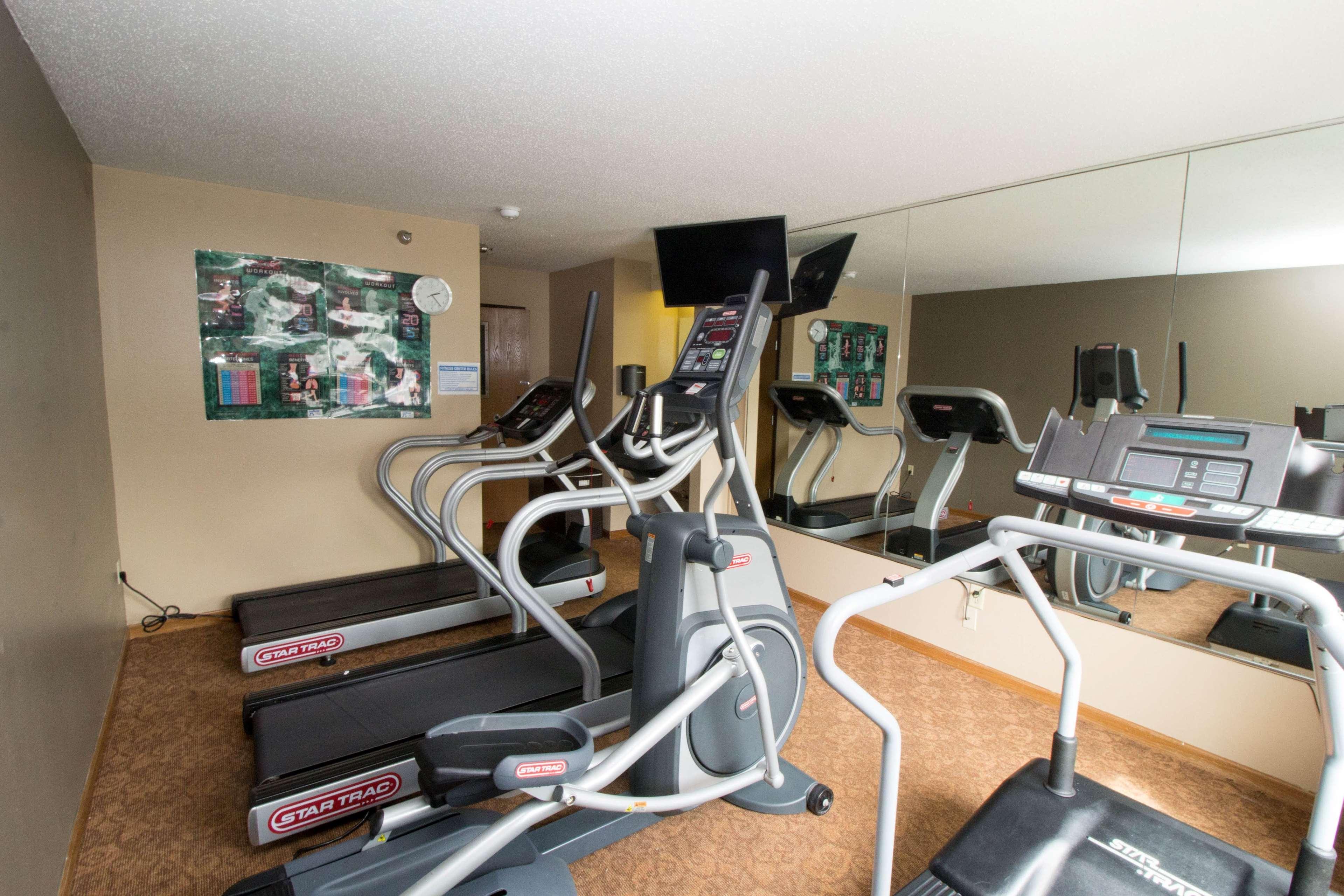 מלון אלק גרוב וילאג' Super 8 By Wyndham Chicago O'Hare Airport מראה חיצוני תמונה