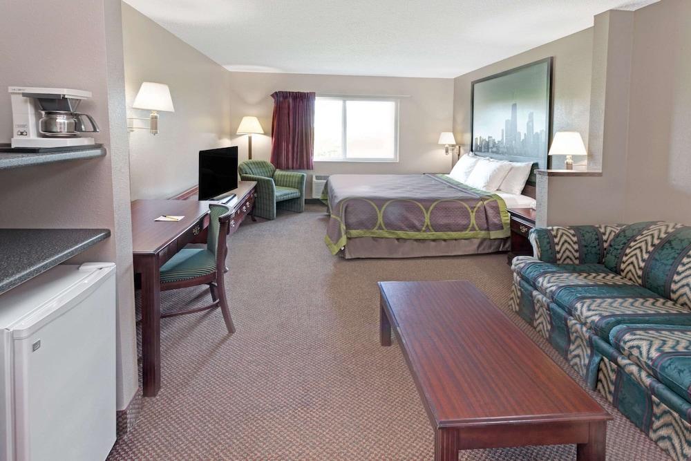 מלון אלק גרוב וילאג' Super 8 By Wyndham Chicago O'Hare Airport מראה חיצוני תמונה