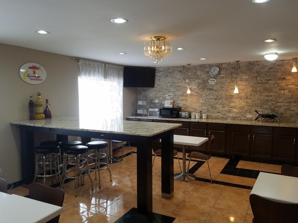 מלון אלק גרוב וילאג' Super 8 By Wyndham Chicago O'Hare Airport מראה חיצוני תמונה